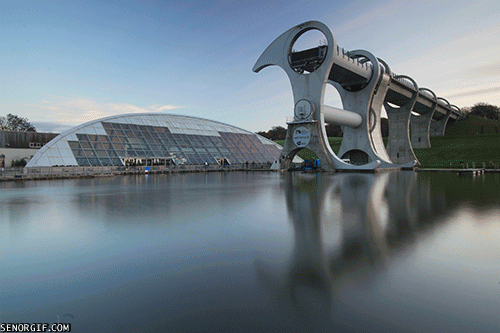 عجلة فالكيرك: آلة مدهشة لرفع القوارب في اسكتلندا FalkirkWheel1 عجلة فالكيرك: آلة مدهشة لرفع القوارب في اسكتلندا
