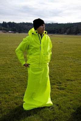 11 More Cool and Creative Sleeping Bags (14)  12