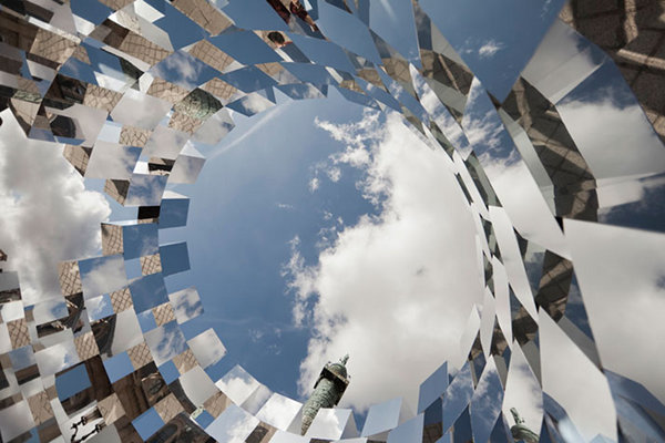 Ring-Mirror-Installation-by-Arnaud-Lapierre-2